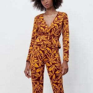 Zara Floral Wrap Crop Sweater Jacket Long Sleeve Orange Red Leaf Pattern Tie EUC